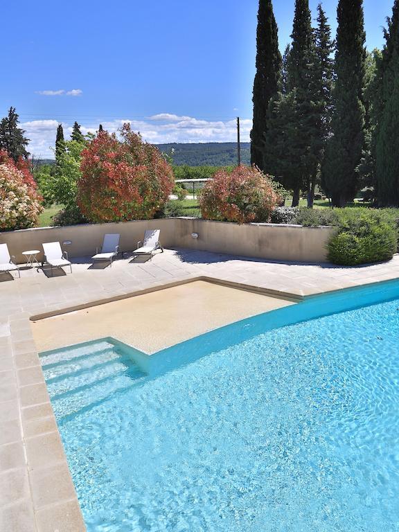 مبيت وإفطار Lauris Domaine La Carraire المظهر الخارجي الصورة